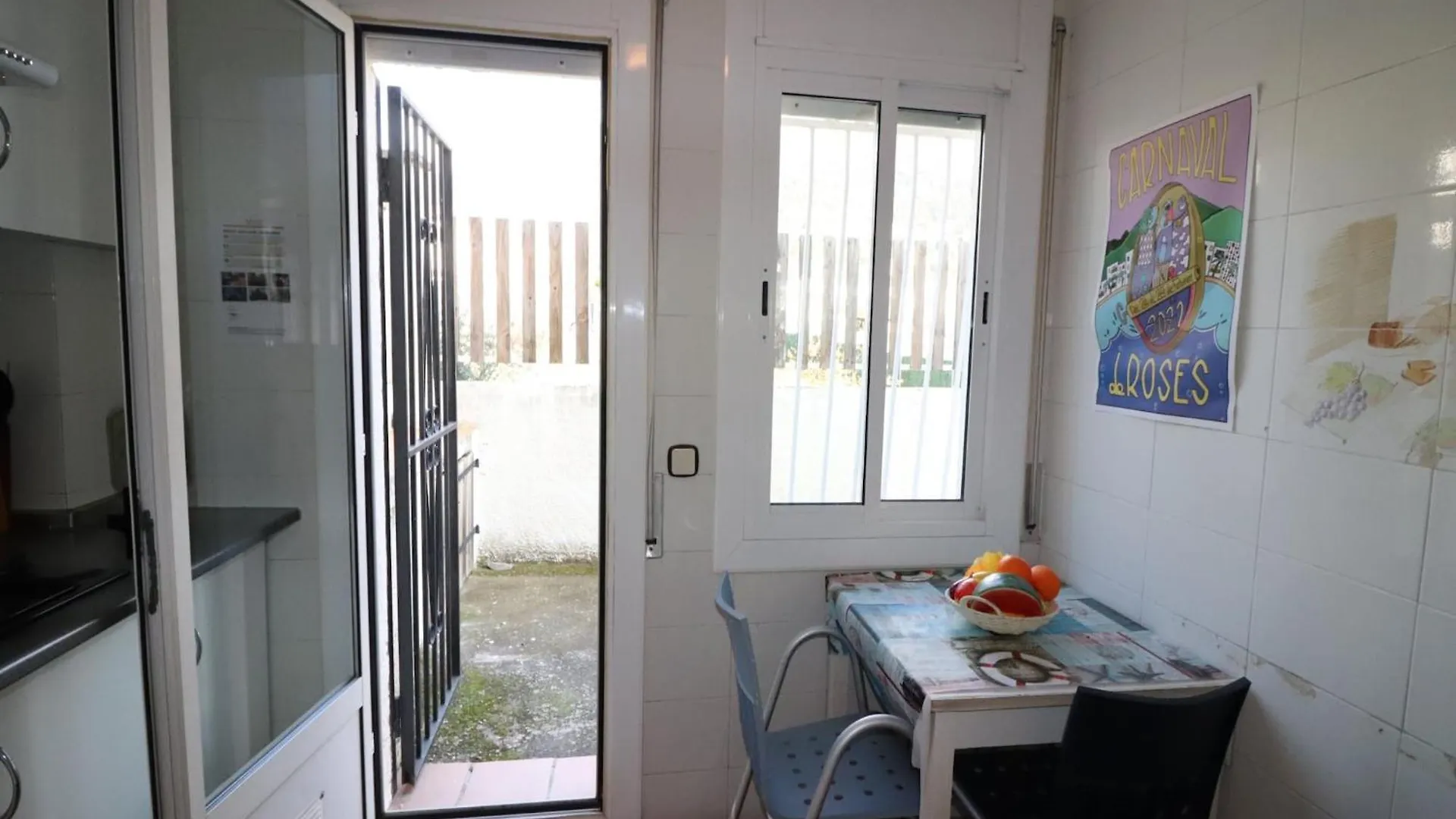 Beautiful Apartment With View Montjoi Σπίτι διακοπών